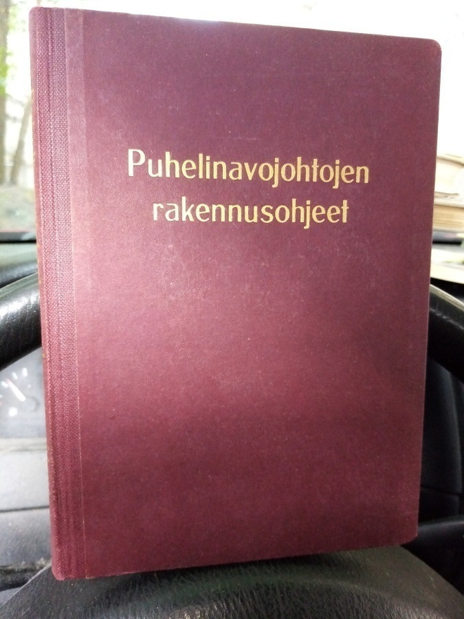 PUHELINAVOJOHTOJEN RAKENNUSOHJEET
