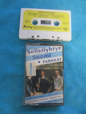 SOLISTIYHTYE SUOMI - parhaat : AKP 6