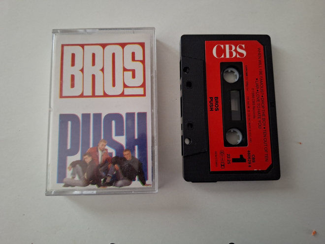 BROS - PUSH c-kasetti