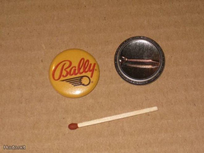 Bally Pinball rintanappi 1" flipperi g4