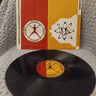 LADY LEVI - LOOKING FOR A DOPE BEAT VINYL 12" 45 RPM - pikkukuva 2