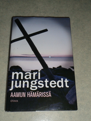 Jungstedt: Aamun hämärissä