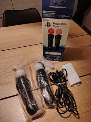 Playstation4 moveohjaimet