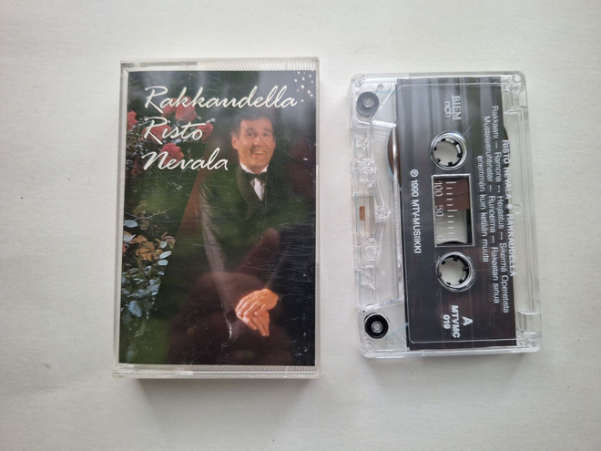 RISTO NEVALA - RAKKAUDELLA c-kasetti