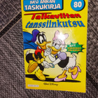 Aku Ankan taskukirja 80 Taikaviitan tanssiinkutsu - pikkukuva 1