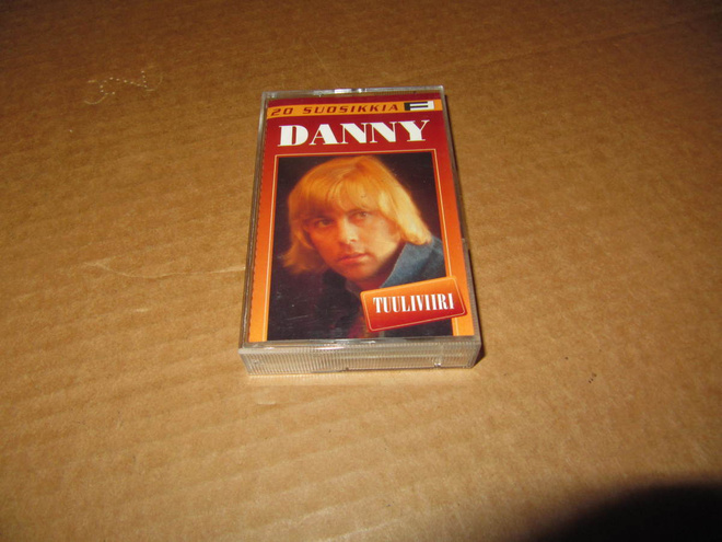 KASETTI: Danny : "Tuuliviiri" 20-Suosikkia v.1995 GREAT!