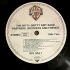 NITTY GRITTY DIRT BAND :: PARTNERS, BROTHERS & FRIENDS :: LP - pikkukuva 3