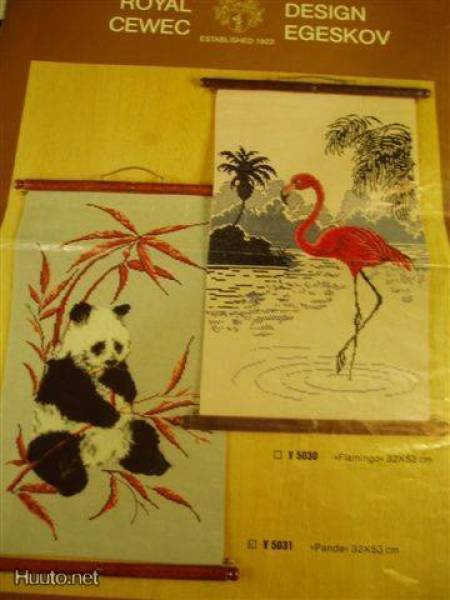 2 ristipistomallia Panda ja flamingo Cewec