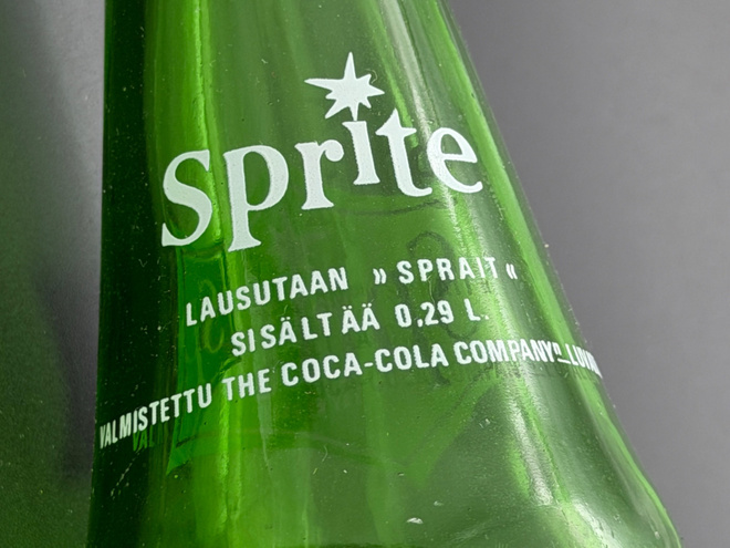 Retro vihreä Sprite-laspullo 0,29l – 60-luvun ikoni!