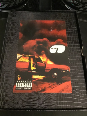 MÖTLEY CRUE: Music To Crash Your Car Volume 1 4- cd boxi