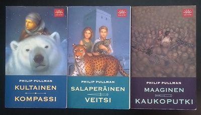 Philip Pullman: Universumien tomu 1-3/3 (pokkarit)