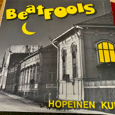 BEATFOOLS: Hopeinen kuu * FIN 1988