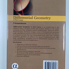 D. Somasundaram : Differential geometry : a first course - pikkukuva 2