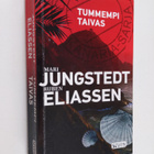 Mari Jungstedt ym. : Tummempi taivas - pikkukuva 1