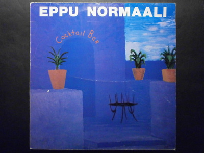 EPPU NORMAALI LP Cocktail Bar.
