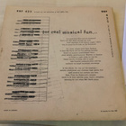 MILT HERTH TRIO: Hi-Jinks on the HAMMOND * 2 x 7” * 1953! - pikkukuva 2