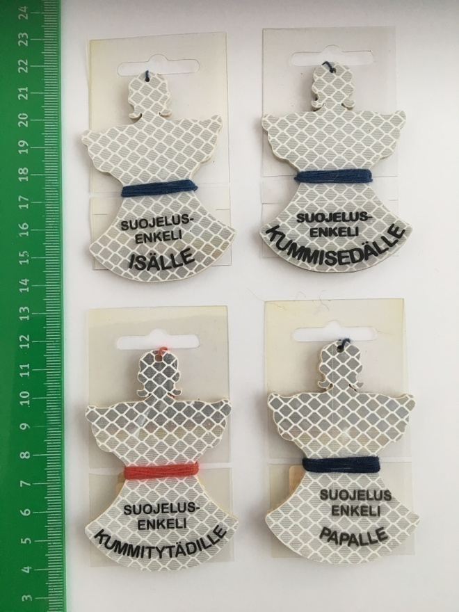 Heijastin Suojelusenkeli eri nimillä
