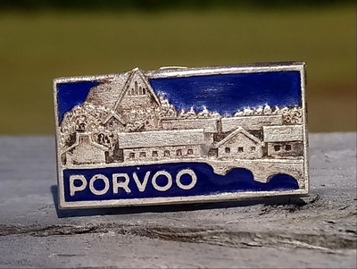 Matkailimerkki Porvoo. Halkaisija - 26 mm. Hyväkuntoinen.