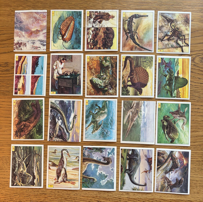 Panini Dinosaurs tarrakuvat