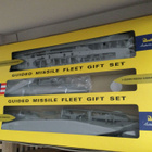 Revell 50 vuotta authentic kits ohjuslaivasto pienoismalli - pikkukuva 5