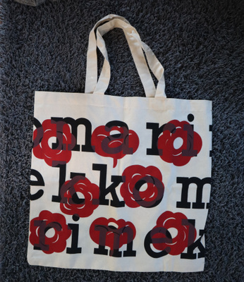 Marimekko LOGOKASSI (UUSI)