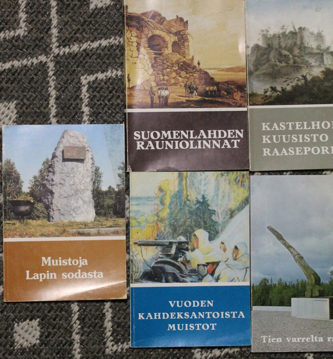 5kpl  Kirjoja, Suomenlahden rauniolinnat, Lapin sota, 1918