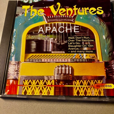 THE VENTURES: Apache *EEC