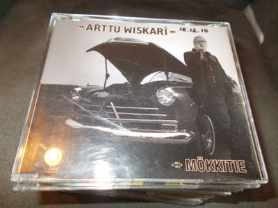 CDM ARTTU WISKARI ** MÖKKITIE **