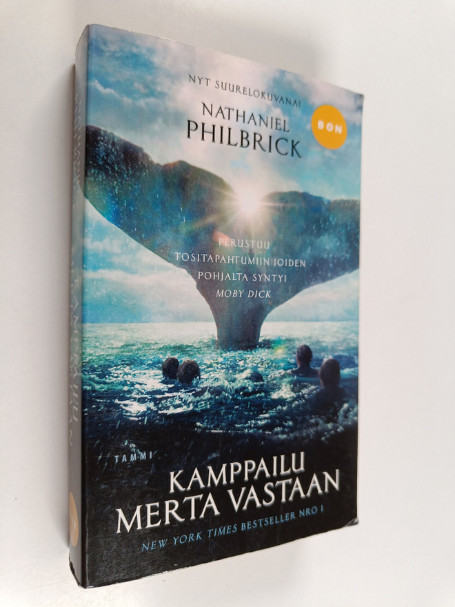Nathaniel Philbrick : Kamppailu merta vastaan