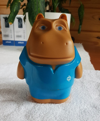 HENRI HIPPO LIPAS