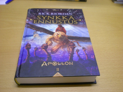 Rick Riordan: Synkkä ennustus - Apollon 2