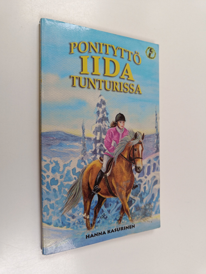 Hanna Kasurinen : Ponityttö Iida tunturissa