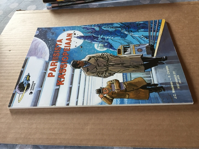 VALERIAN PARIISISTA KASSIOPEIAAN 1p. HYVÄ