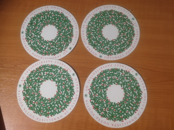 Yhtyneet paperitehtaat joulutervehdykset 4 kpl