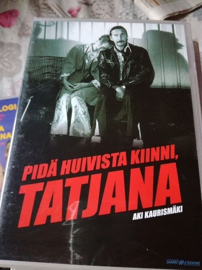 Pidä huivista kiinni tatjana