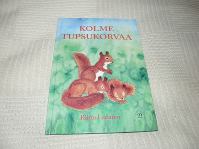 Riitta Lanamo Kolme tupsukorvaa
