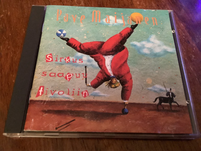 PAVE MAIJANEN - Sirkus Saapuu Tivoliin