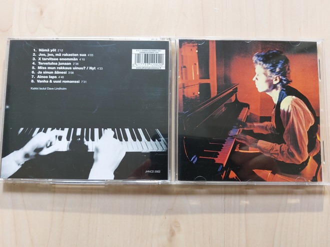 DAVE LINDHOLM – VANHA & UUSI ROMANSSI  orig. FIN  2009  CD