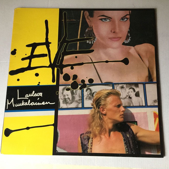  EVE Laulava Muukalainen LP (ex-Dingo)