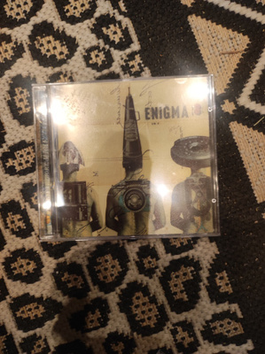 Enigma - Le Roi est Mort, Vive le Roi!