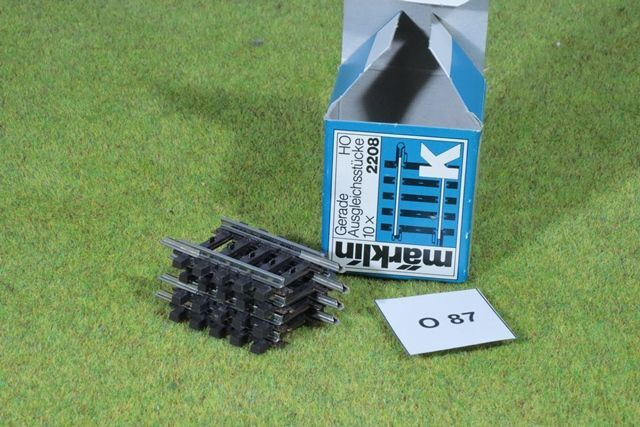 #O87 Märklin K rata 2208, 35,1mm, 4kpl, uusia + laatikko