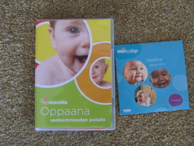 DVD Oppaana vanhemmuuden polulla + VCDHD Lapsen kehitys !