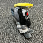 Jebidiah Christoff Plush + Pin - MADNESS - Makeship - pikkukuva 4