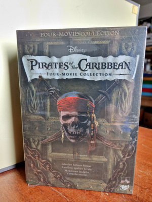 Pirates of the Caribbean Four movie Collection.UUSI muoveiss
