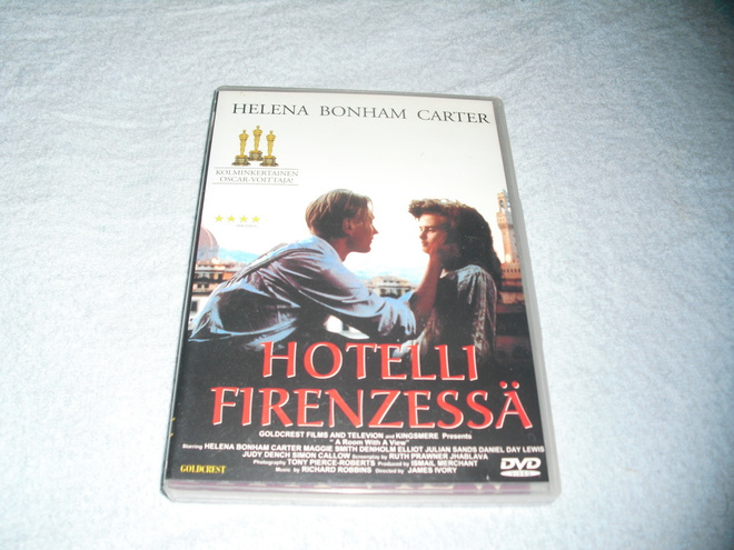 HOTELLI FIRENZESSÄ (Helena Bonham Carter) 1985***