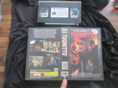 TUOMITTU - vanha VHS video