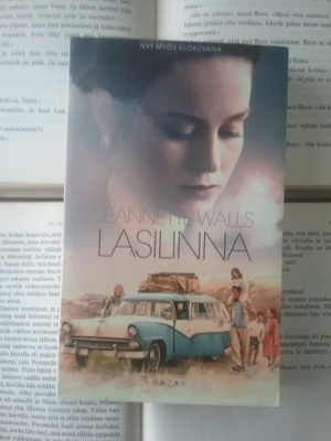 Jeannette Walls - Lasilinna (pokkari)