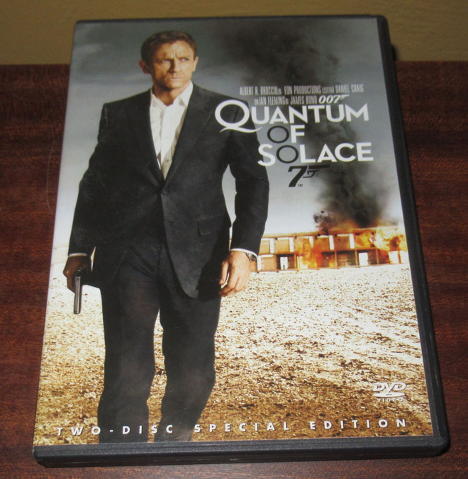 Quantum of solace (007 James Bond)  2DVD toiminta v.2008