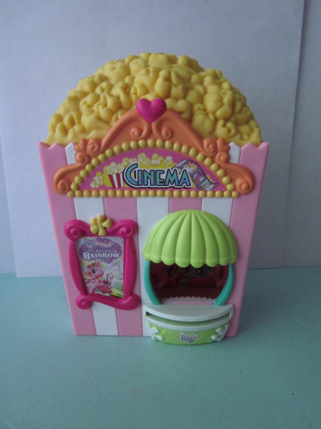 My Little Pony Ponyville Popcorn Cinema