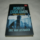 Eric van Lustbader Robert Ludlumin Medusan perintö -pok - pikkukuva 1